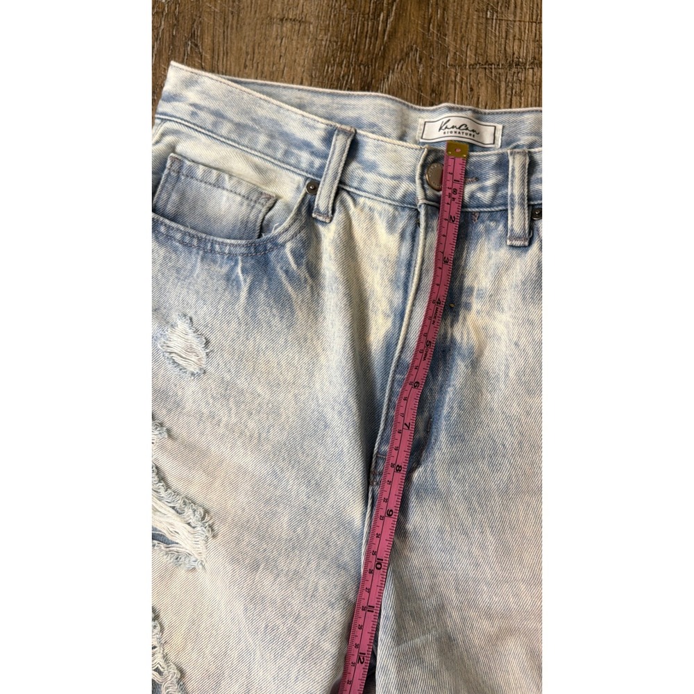 KanCan Signature High Waisted Wide Leg Distressed Jeans Light Acid Wash Size 27 - Picture 4 of 11